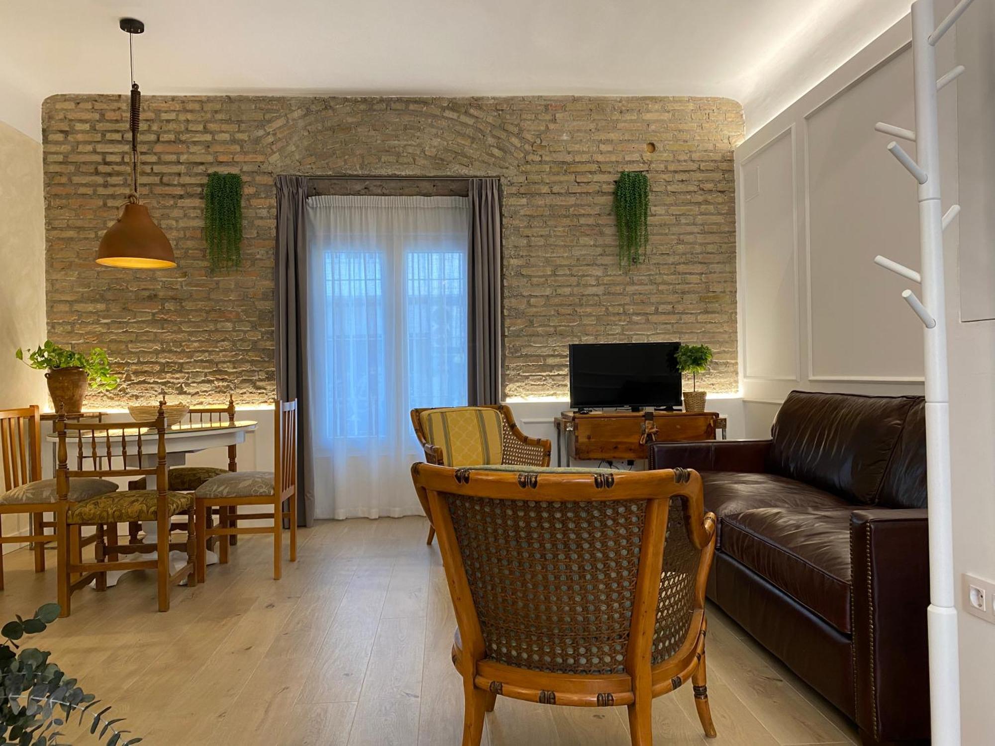 גרנדה Guni Suites Ronda מראה חיצוני תמונה