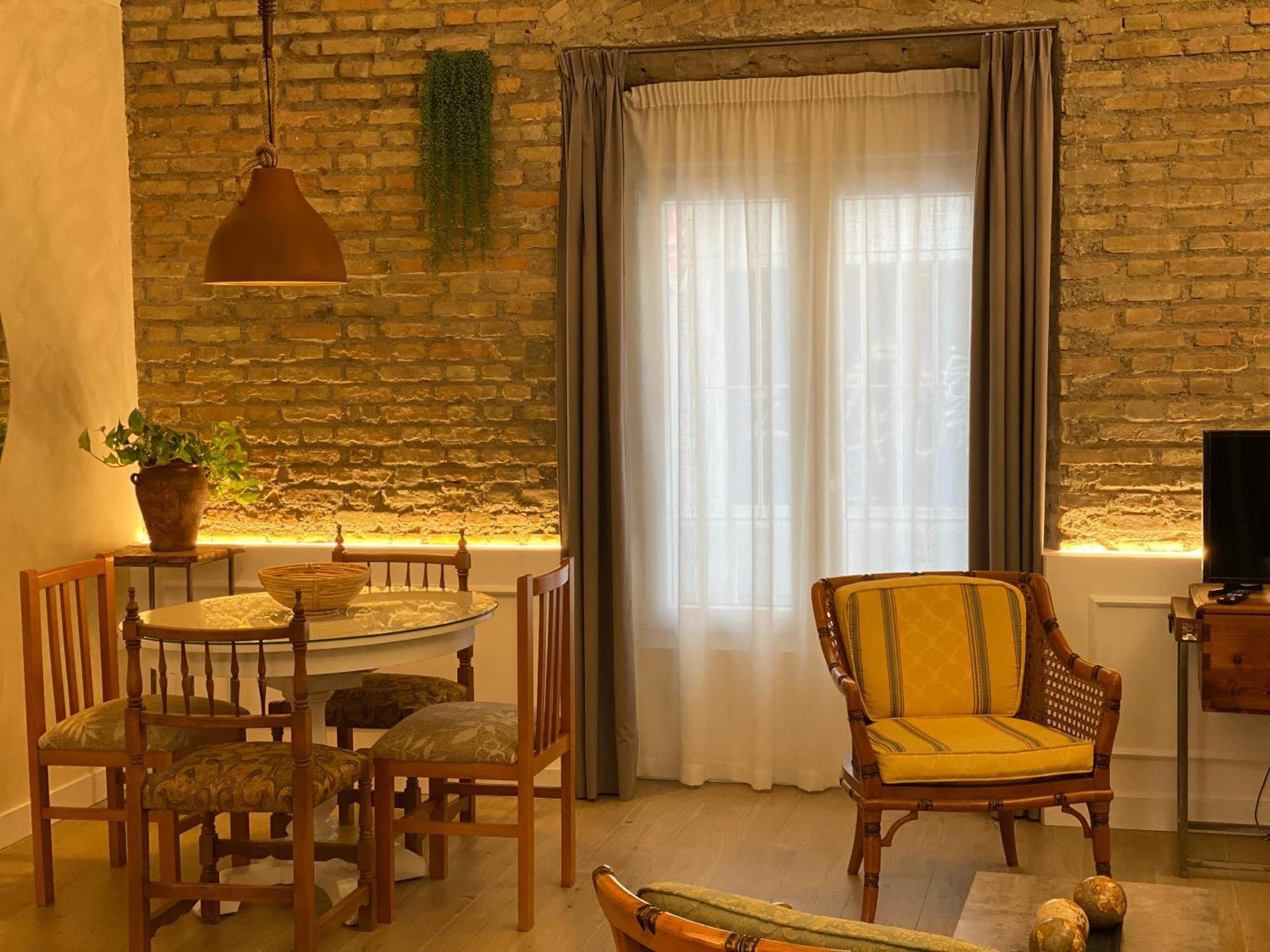 גרנדה Guni Suites Ronda מראה חיצוני תמונה